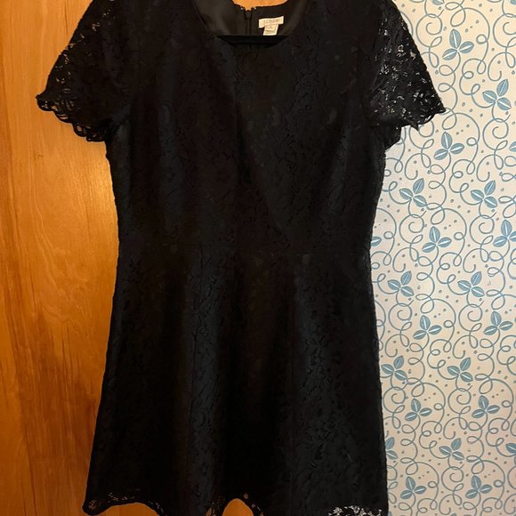 Black Lace Cocktail Dress // J. Crew Size 8P - Picture 6 of 6